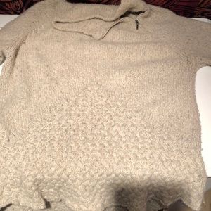 Super cozy knitted sweater!